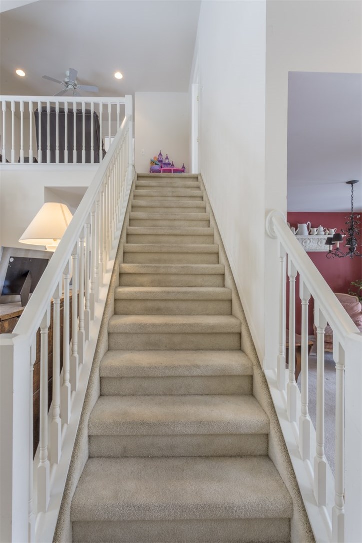 5852 Windstar Circle